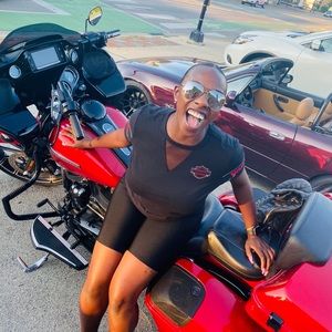 Meet your Posher, Camille